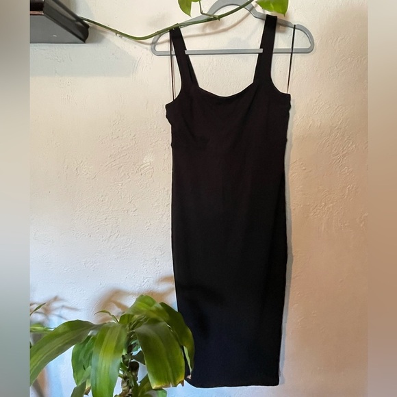 Good American Dress - Picture 1 of 7